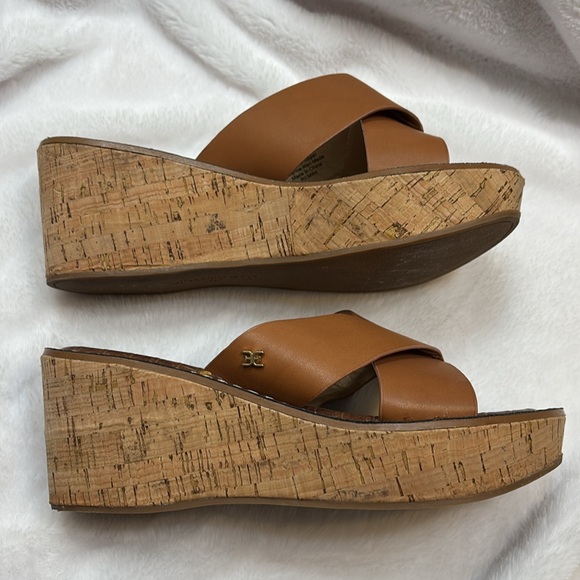 Sandals - Picture 5 of 6